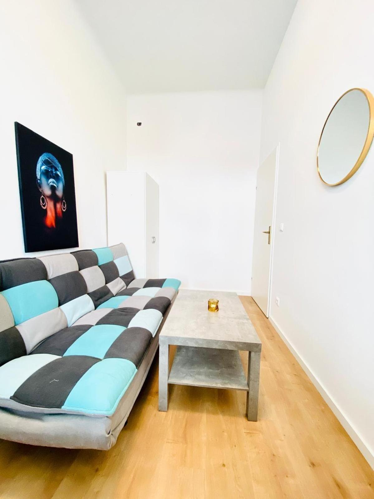 5Br Shared Apt Ideal For Groups 7 Min To Westbahnhof Vienna Exterior photo