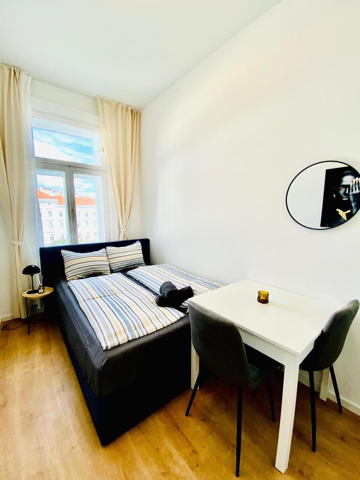 5Br Shared Apt Ideal For Groups 7 Min To Westbahnhof Vienna Exterior photo